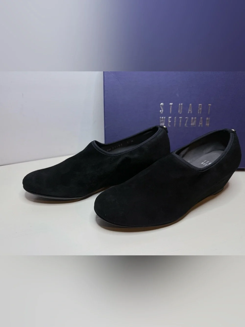Stuart Weitzman pre owned