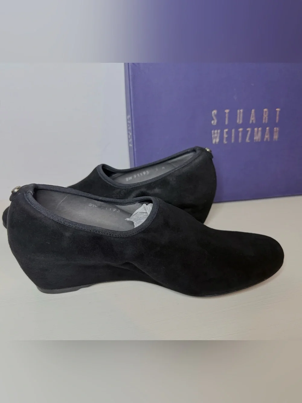 Stuart Weitzman pre owned