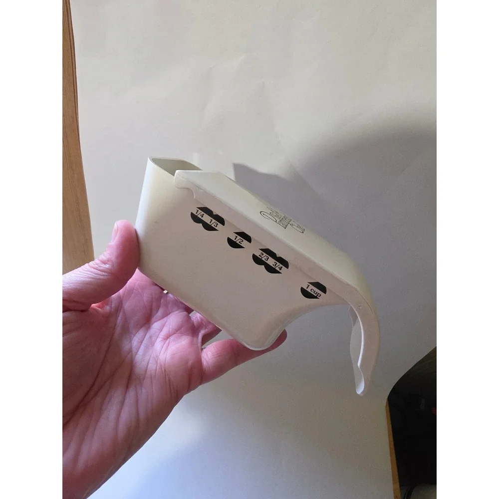 The Pampered Chef worn ml