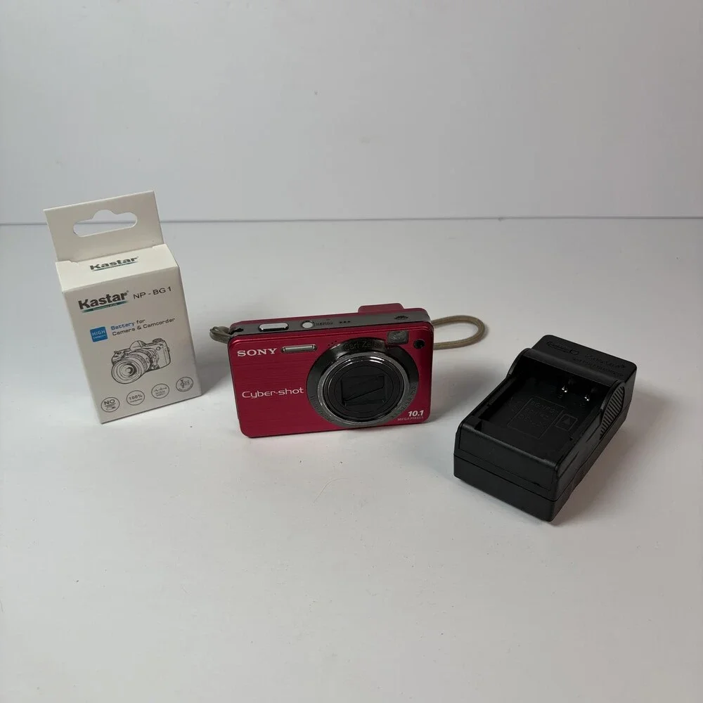Sony Cyber-shot DSC-W170 10.1MP Digital Camera Red w/ Charger & Extra Battery