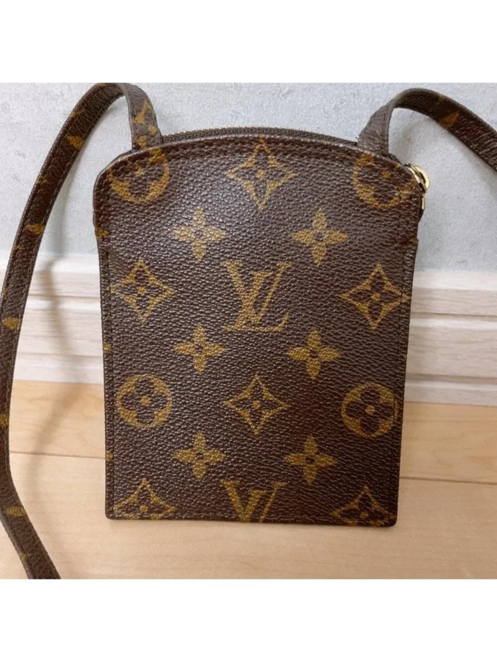 Louis Vuitton this authentic