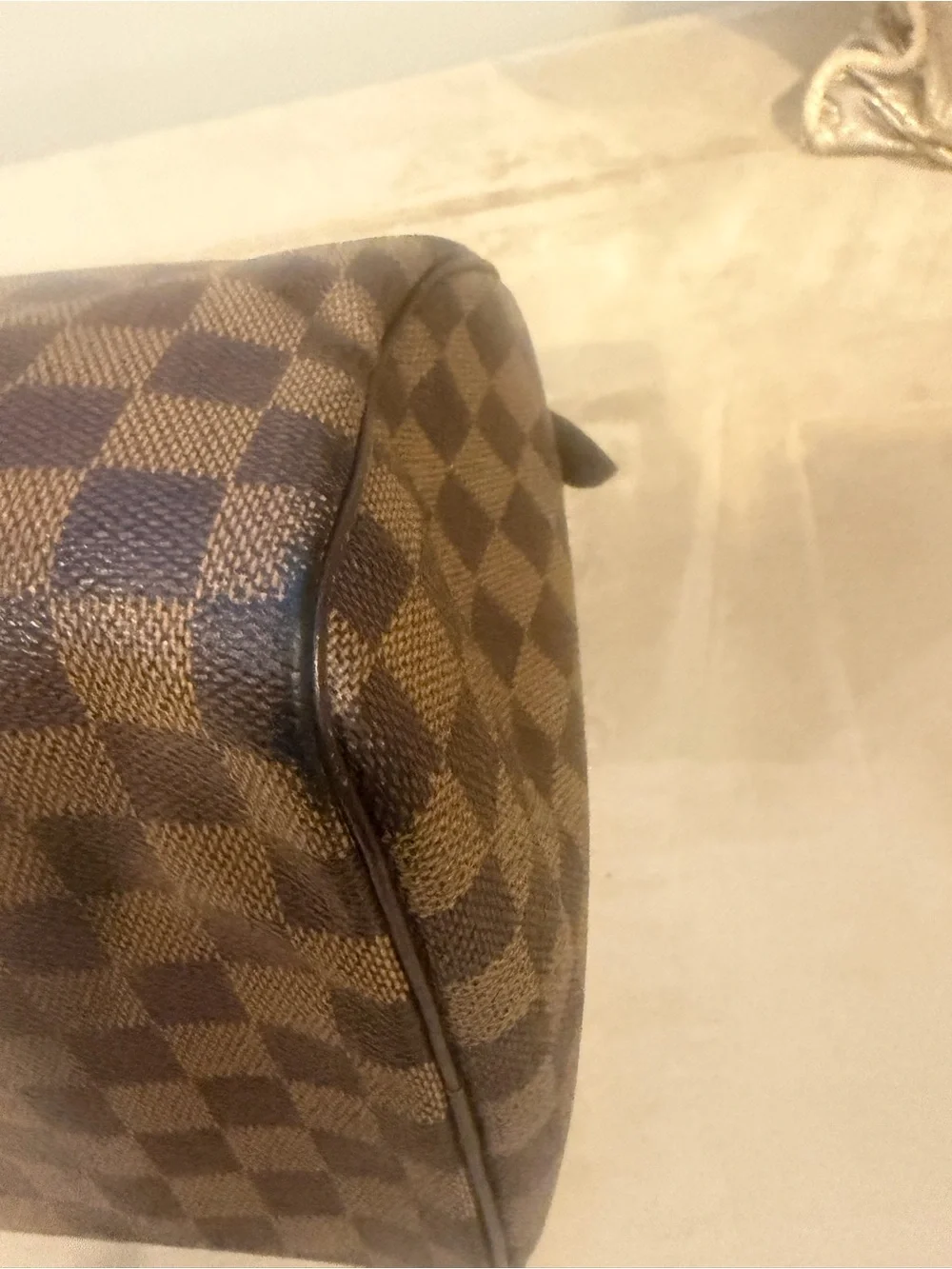 Louis Vuitton comes dust