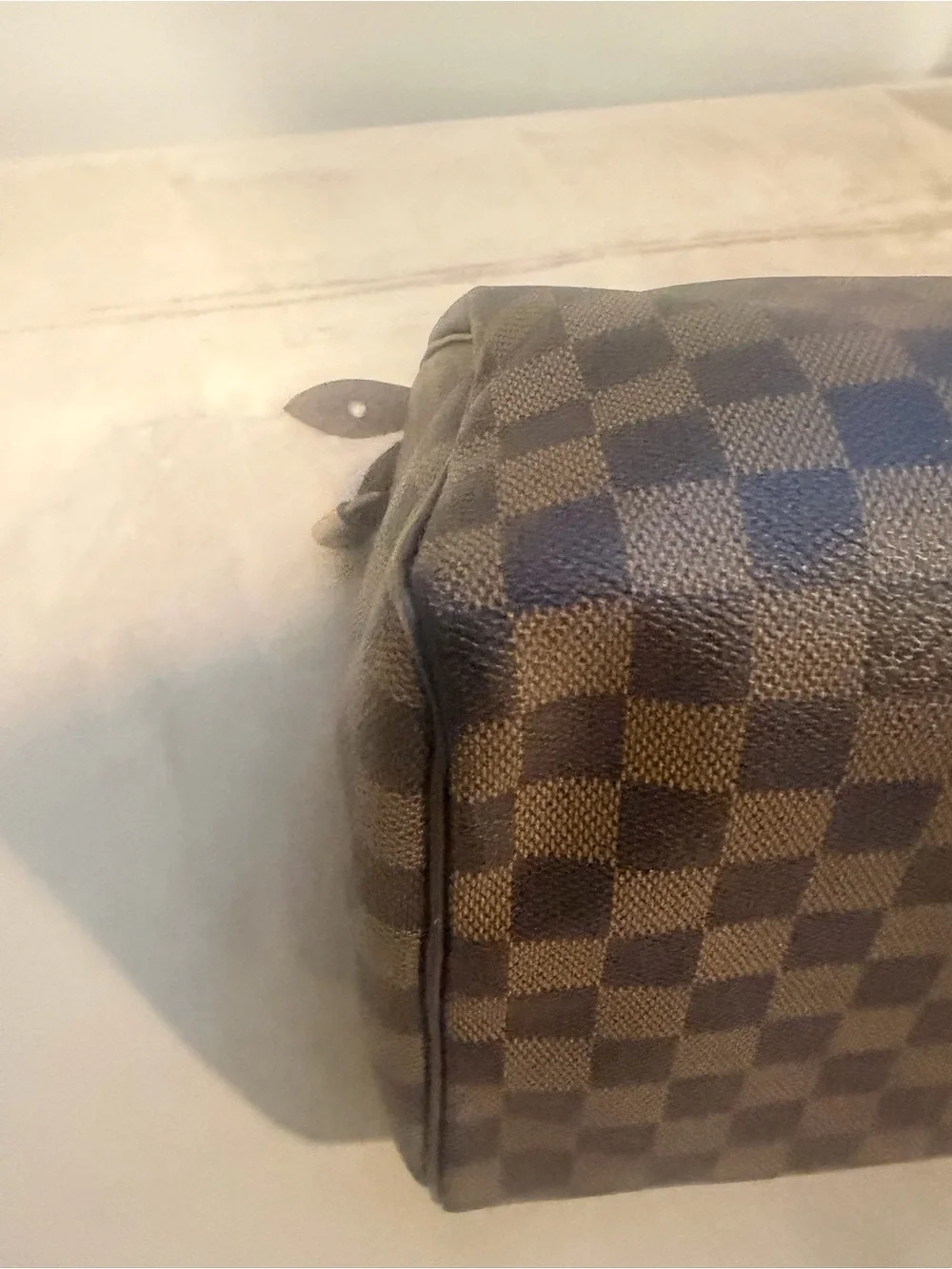 Louis Vuitton comes dust