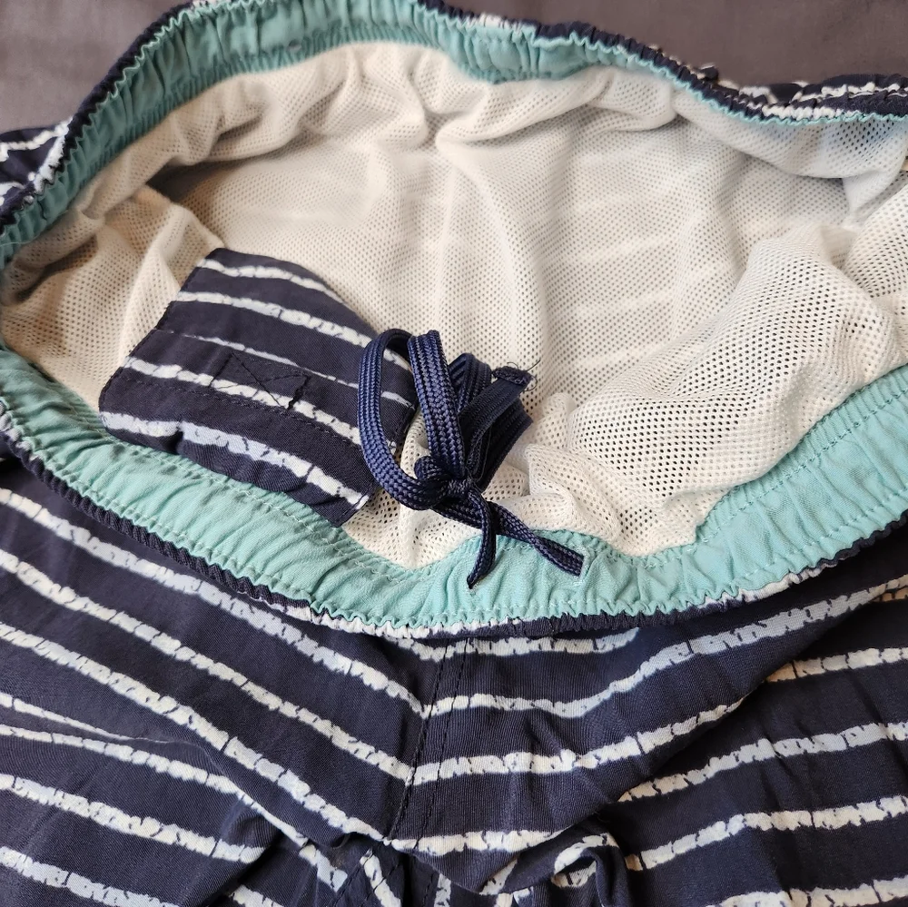 L.L. Bean men swim