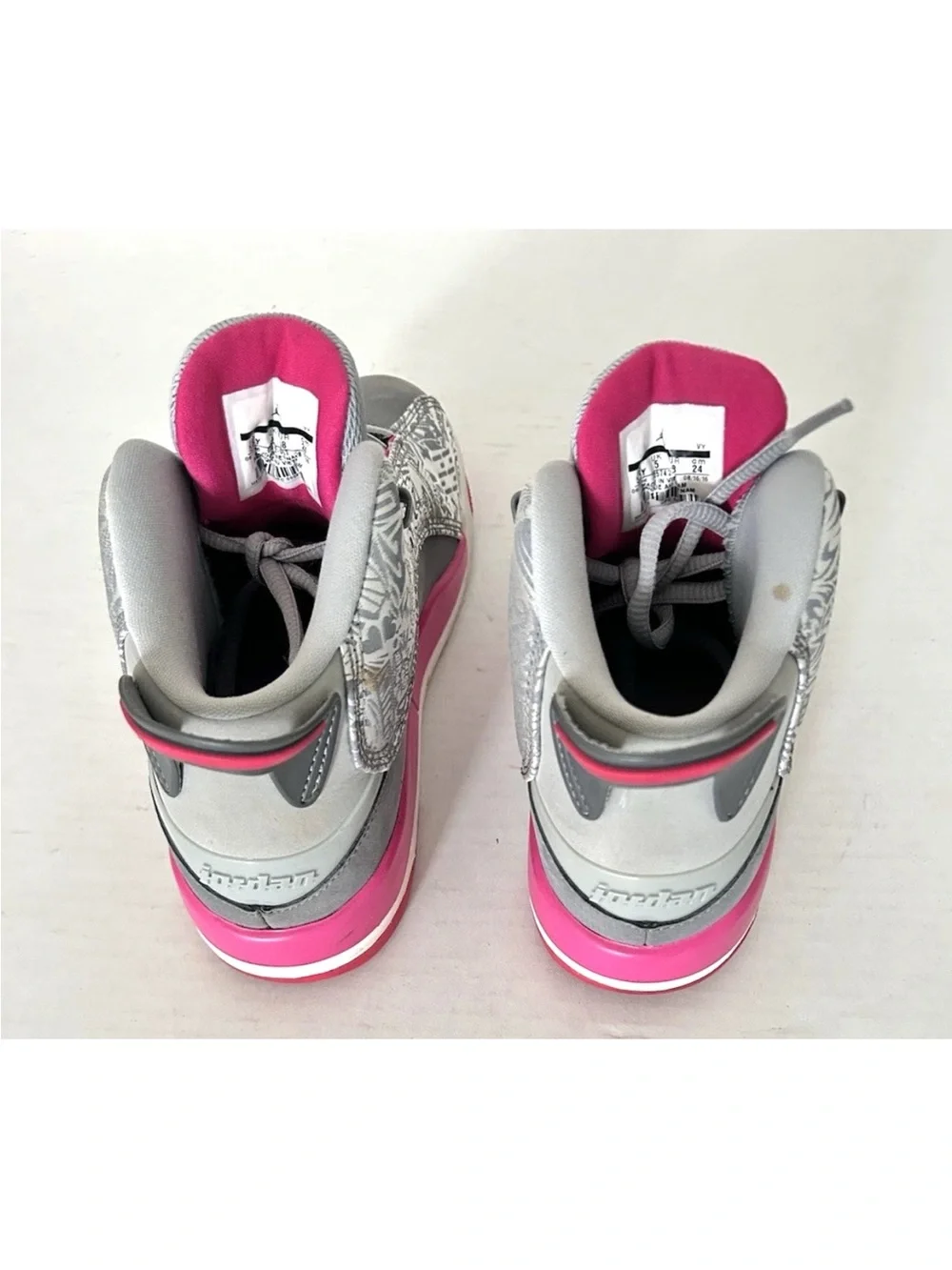 Jordan air 725742