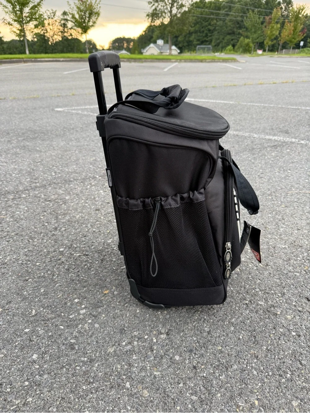 OGIO puller rolling