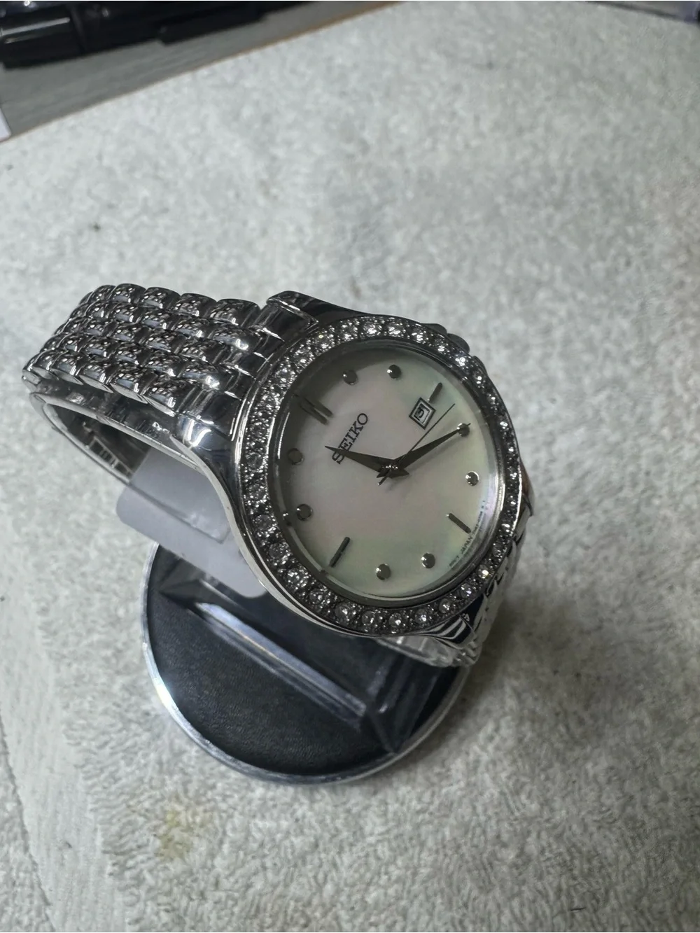 Seiko elegant watch
