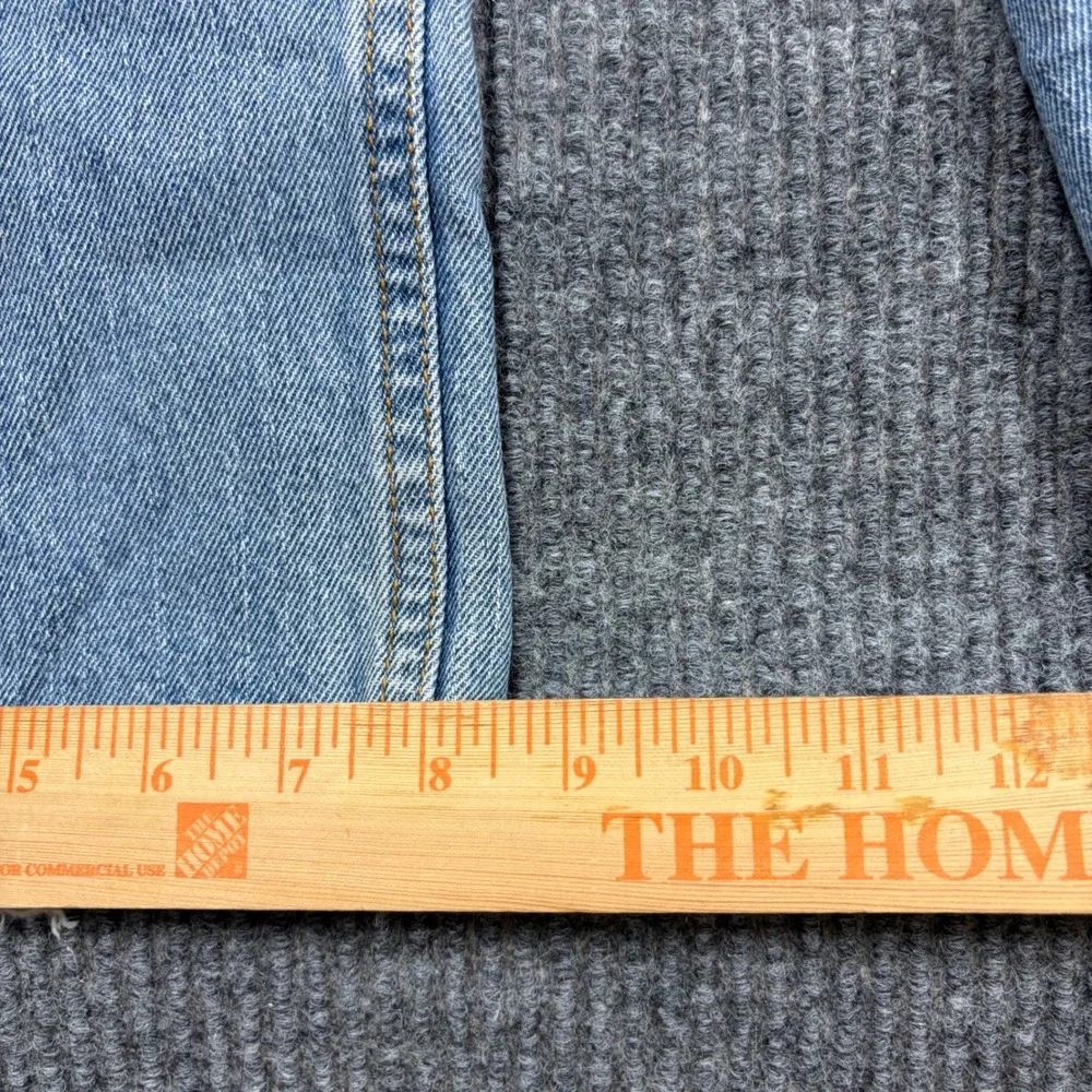 Levis details please