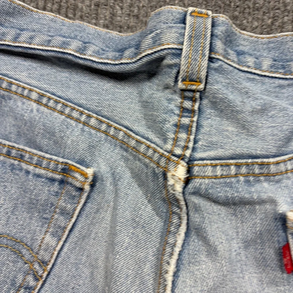 Levis details please