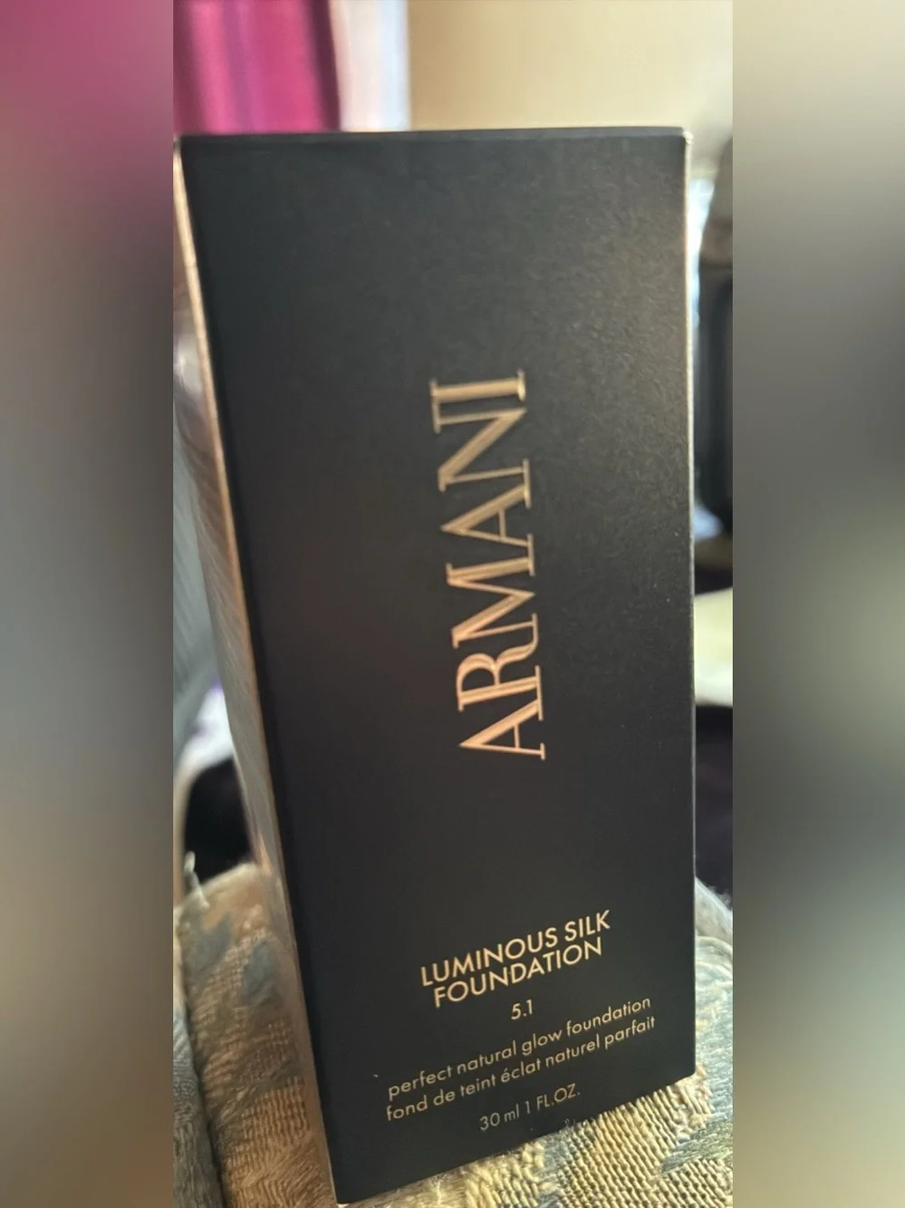 Giorgio Armani Full Size Luminous Silk Foundation - Shade 5.1 Light Cool Pink