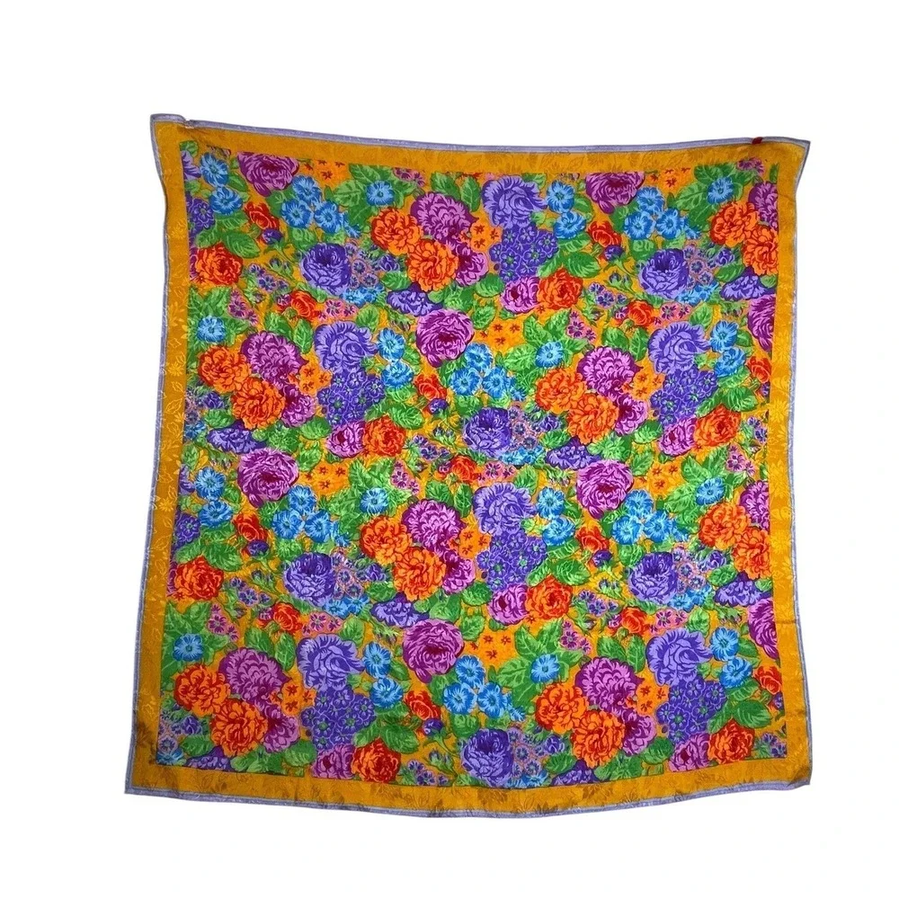 Albert Nipon vibrant floral