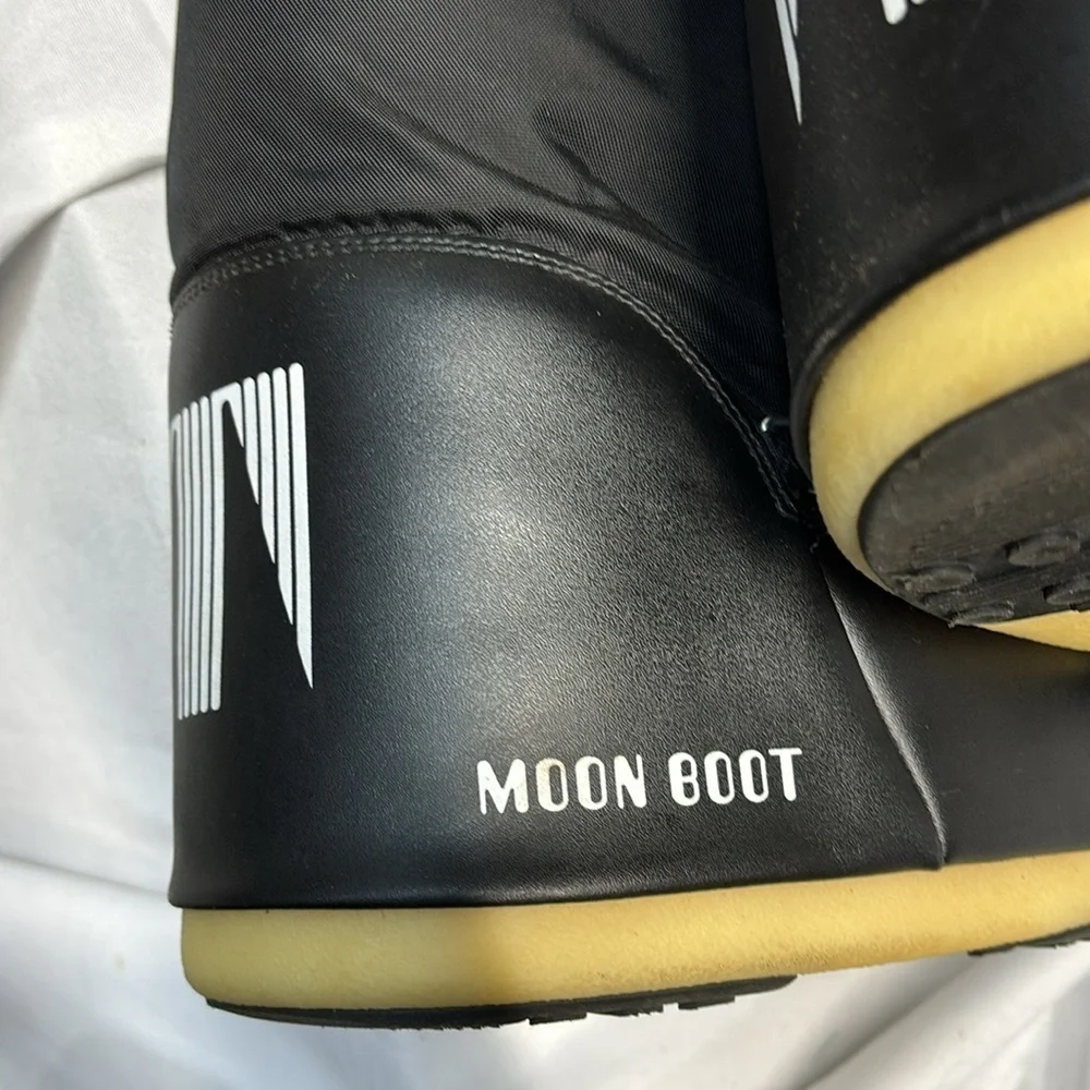 Moon Boot like new