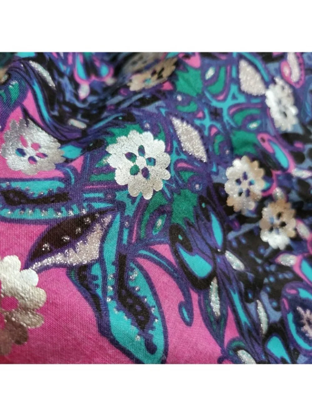 H&M vintage square