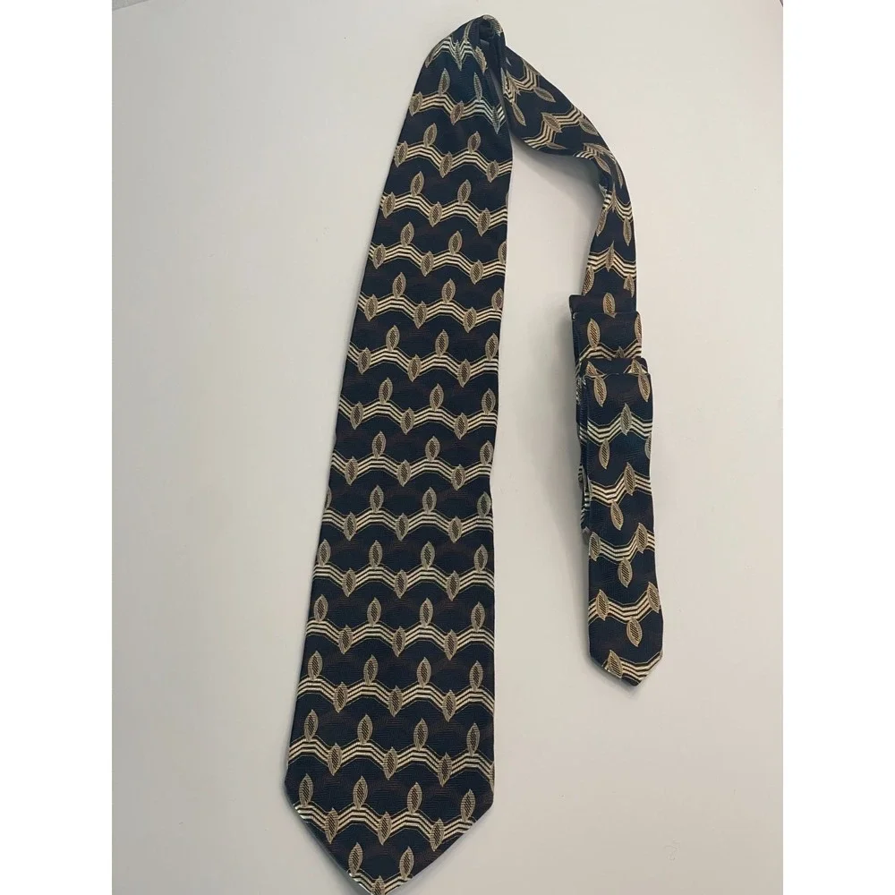 Geoffrey Beene brand geoffrey