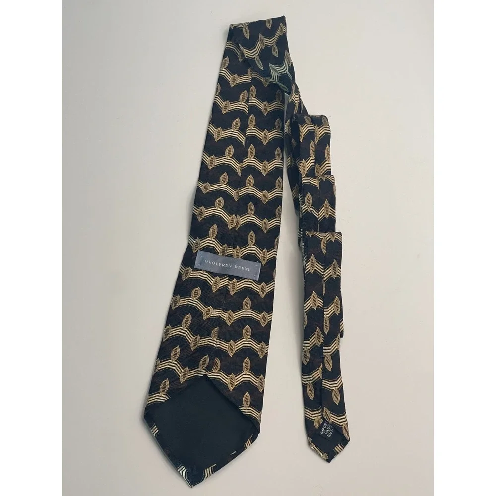 Geoffrey Beene brand geoffrey