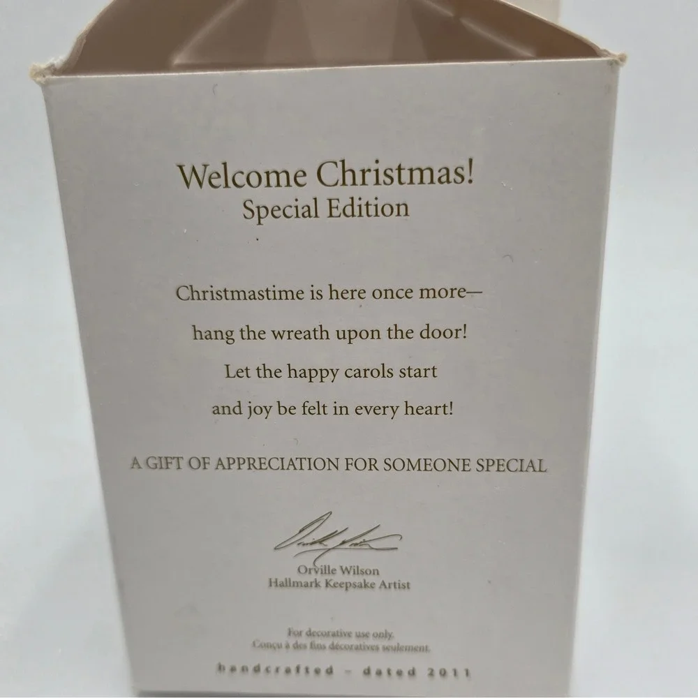 Hallmark keepsake 2011