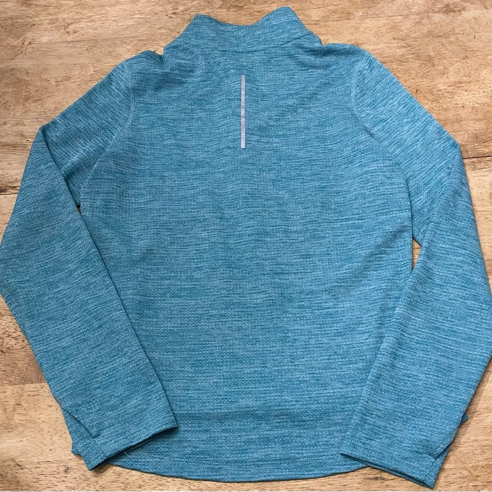 Nike youth xl