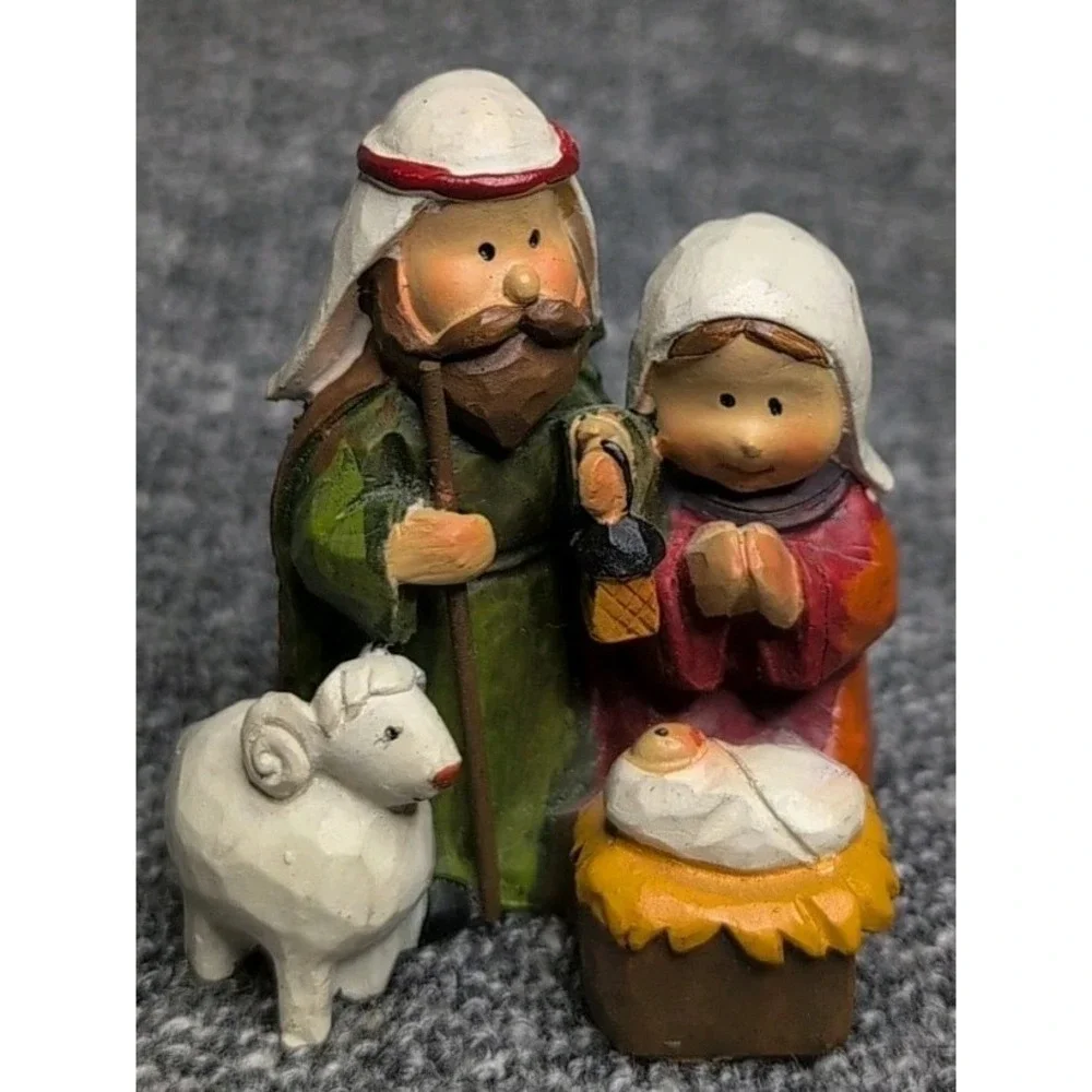Holy‎ Family Nativity Figurine Mary Joseph Baby Jesus Resin Christmas 2.25