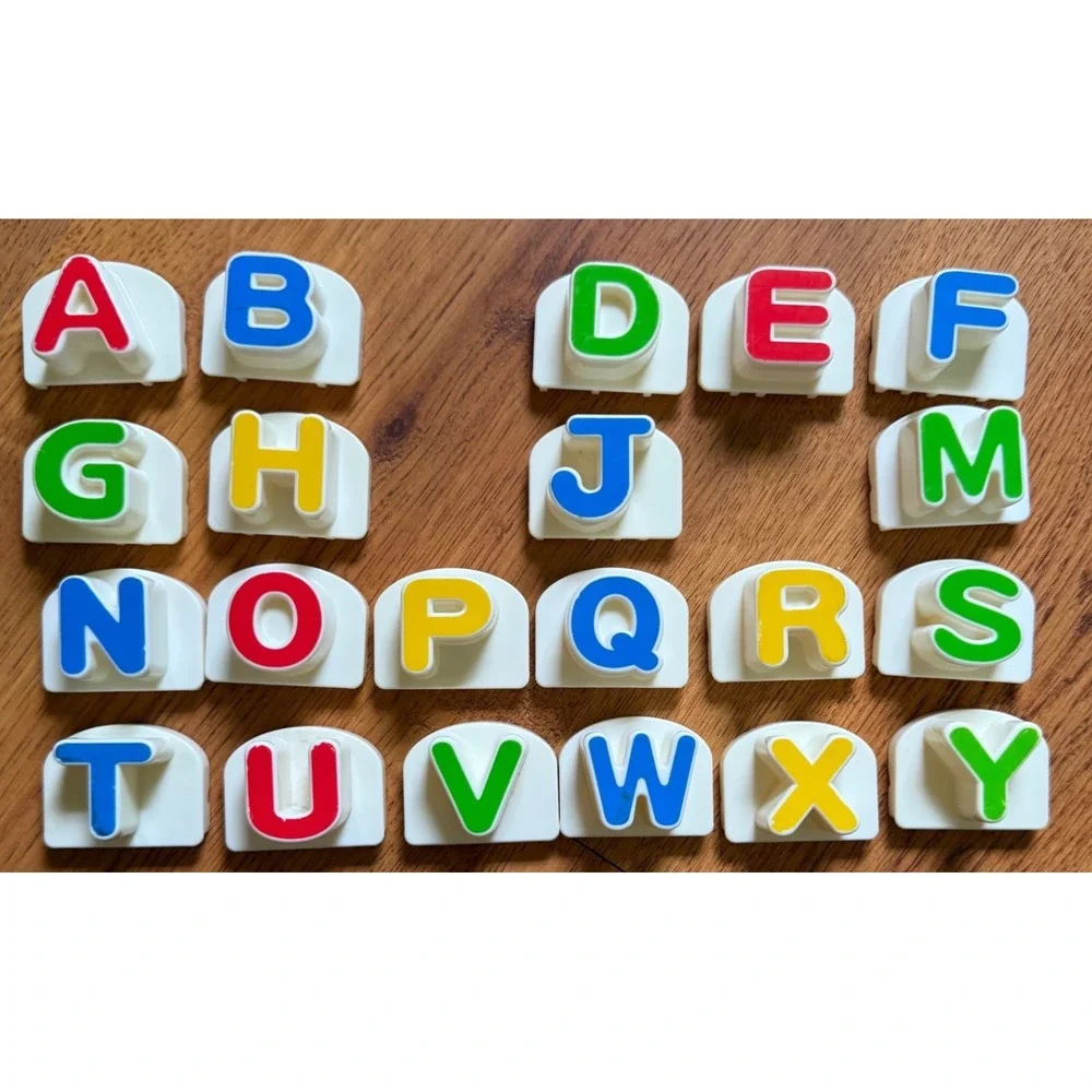 Leapfrog Magnetic Letter Replacement Lot of 21 Fridge Phonics ABC Letter Factory