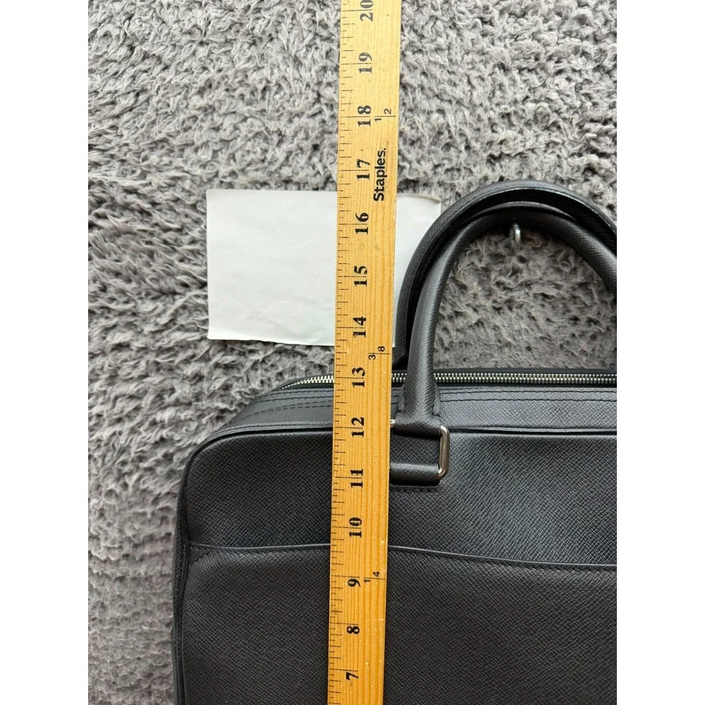 Louis Vuitton pre owned