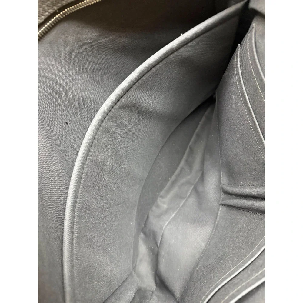 Louis Vuitton pre owned