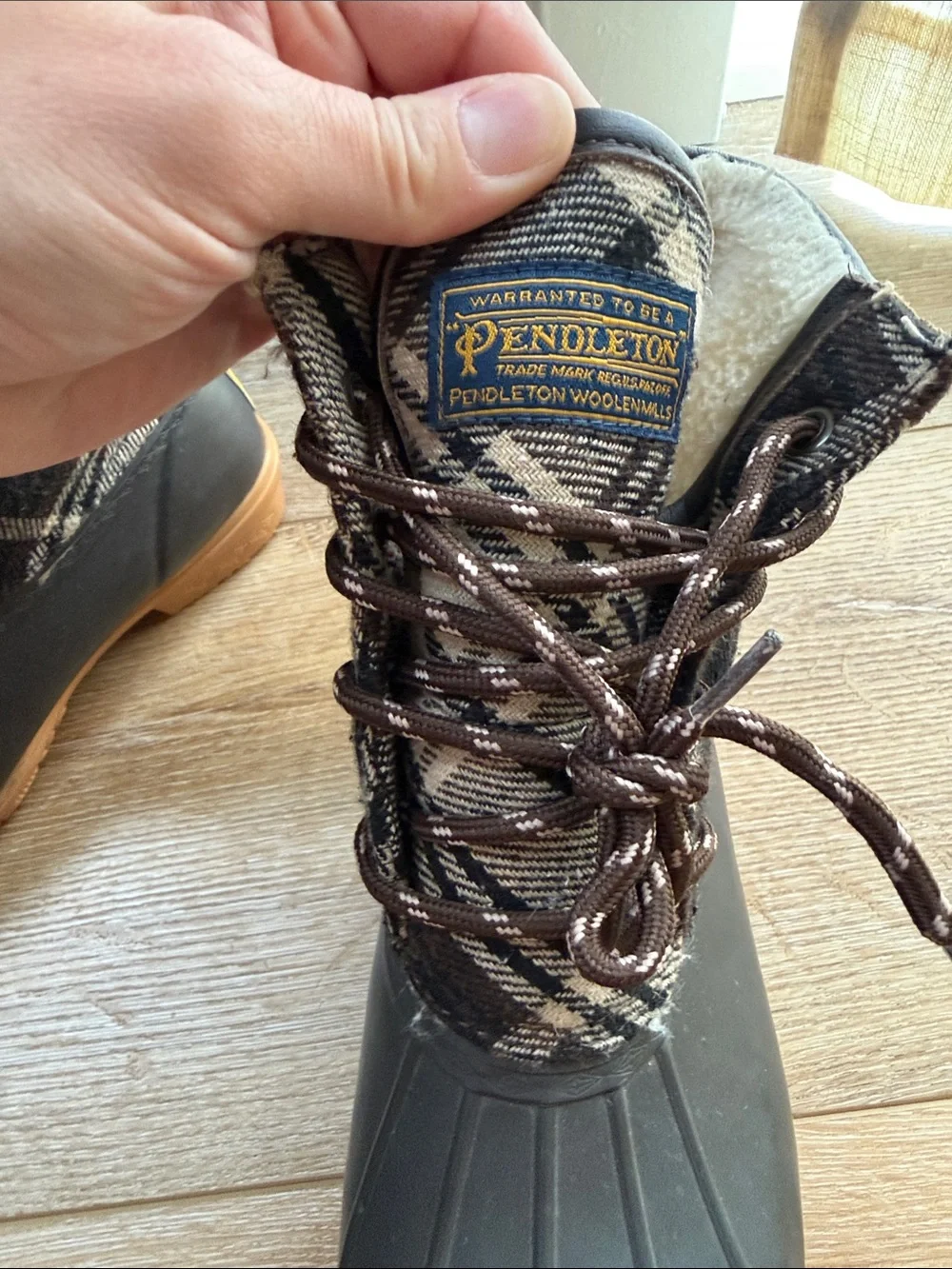 Pendleton duck style