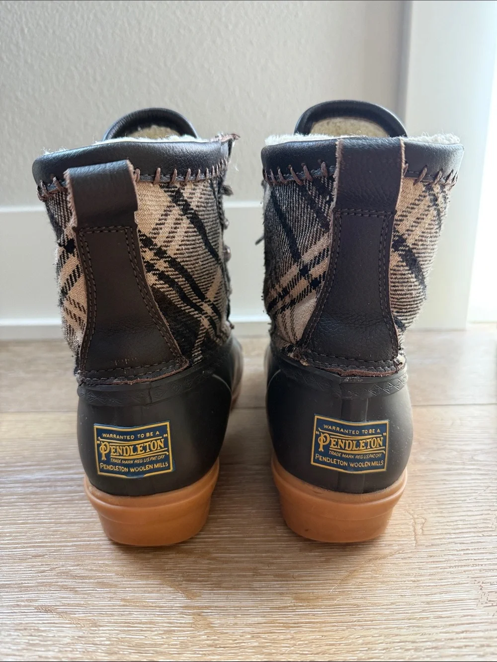 Pendleton duck style