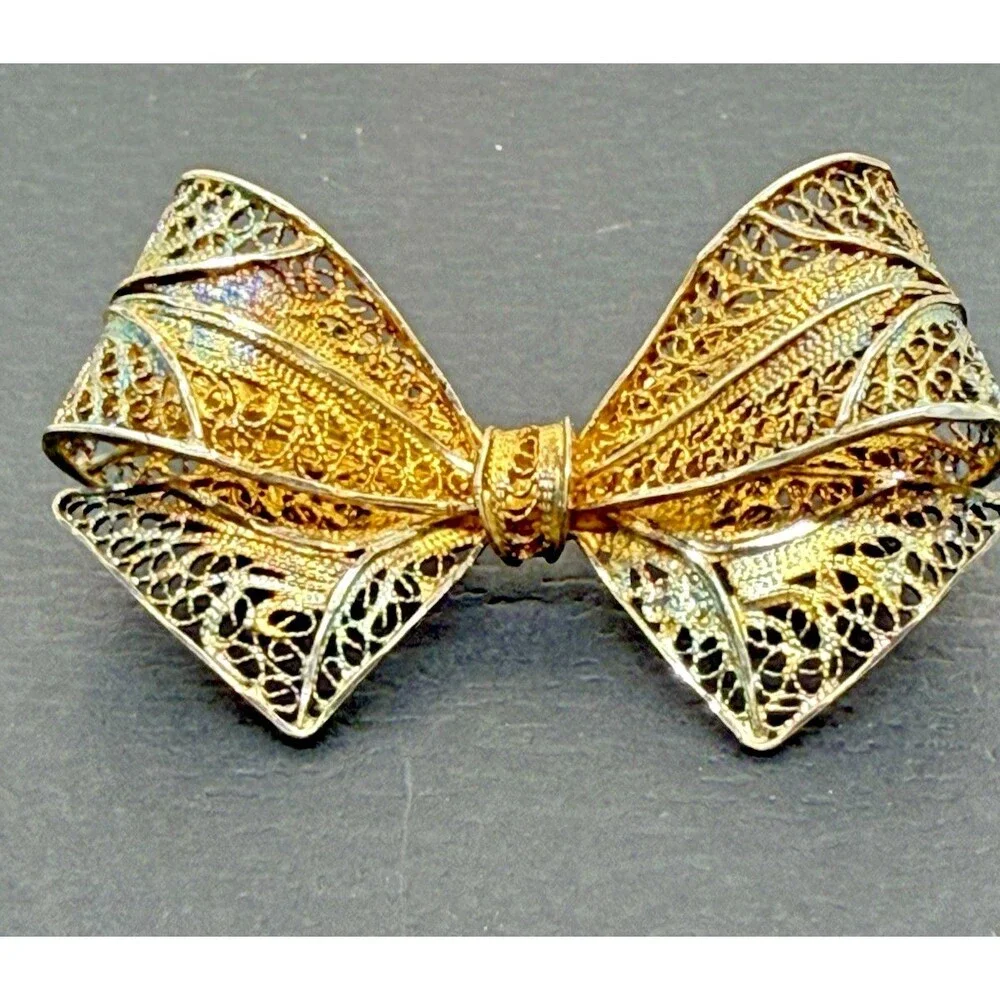 Vintage Sterling Silver Filigree Bow Brooch‎ Gold Wash Gilded Victorian Pin