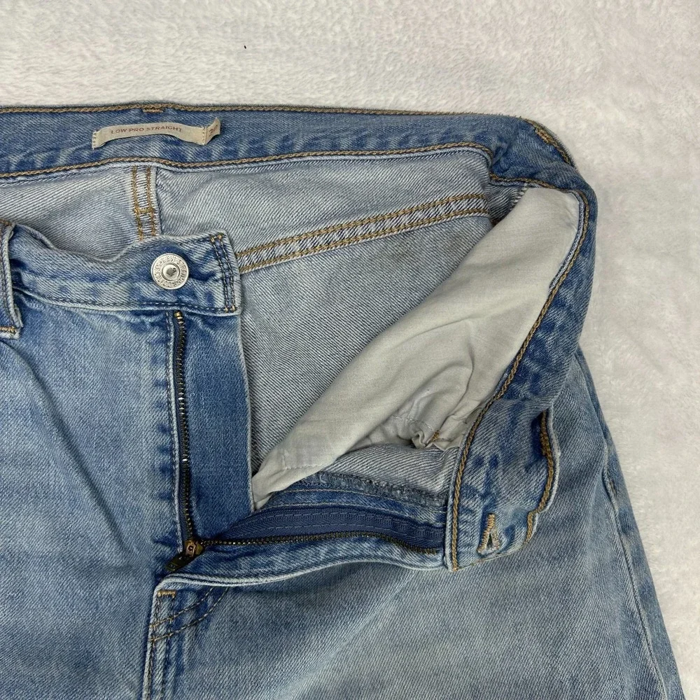 Levis levi low