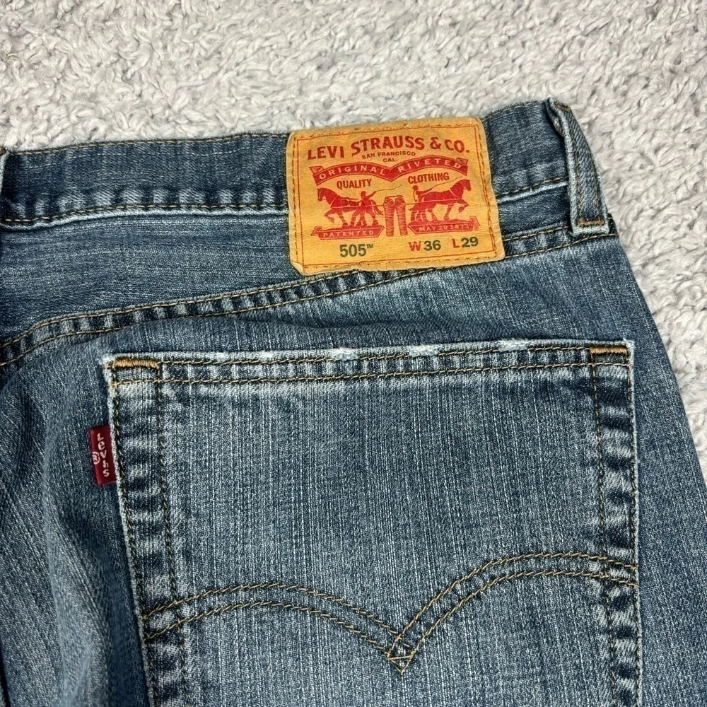 Levis levi jeans