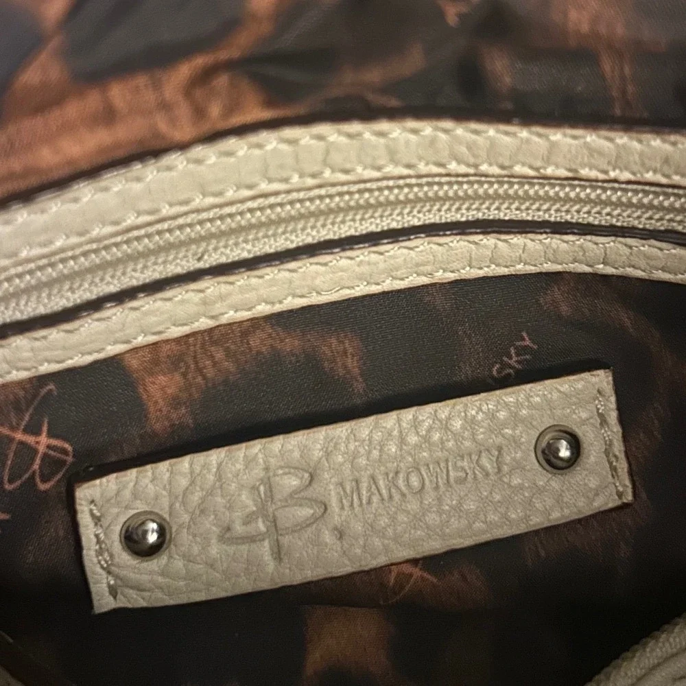 b. makowsky makowsky hobo