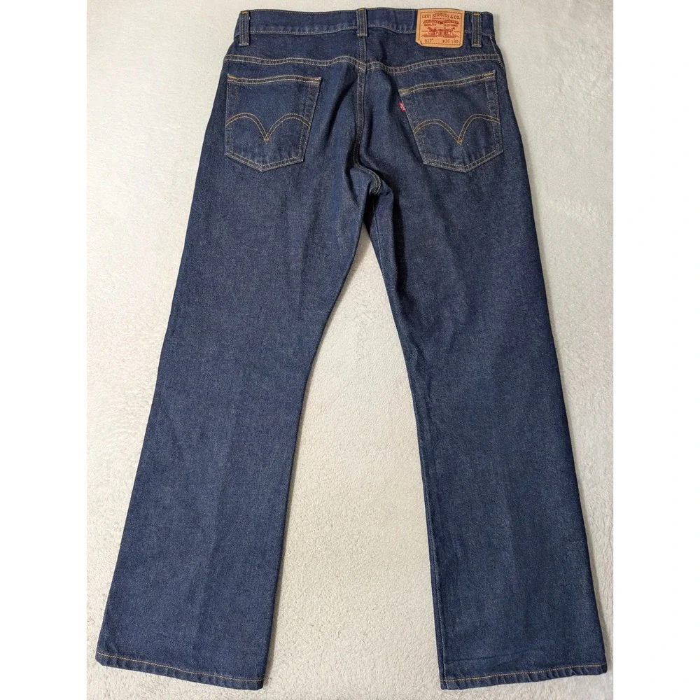 Levis levi 517