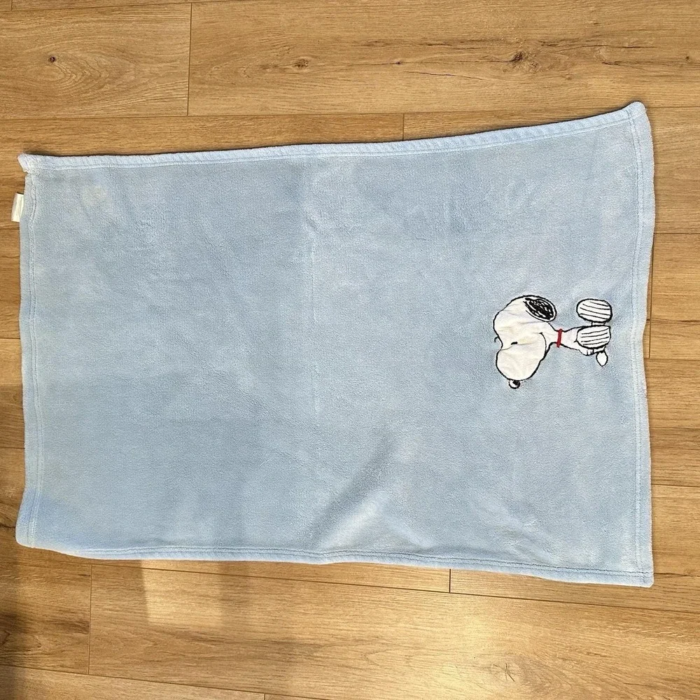 Bedtime Originals for Lambs & Ivy blue snoopy