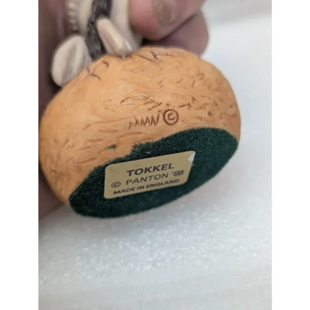 Unbranded brand maker