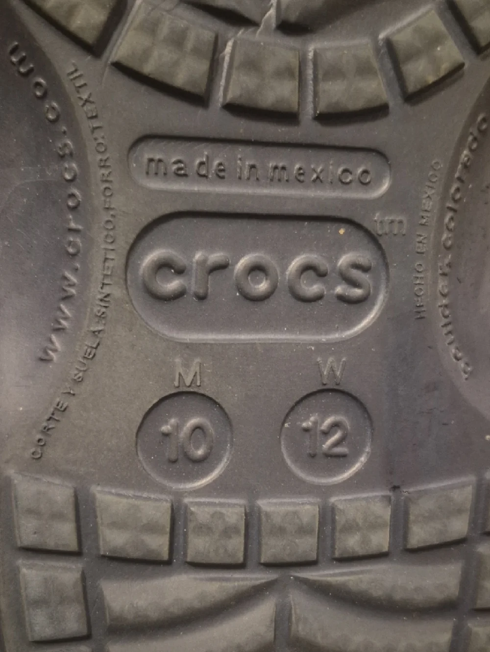 CROCS lightweight croslite
