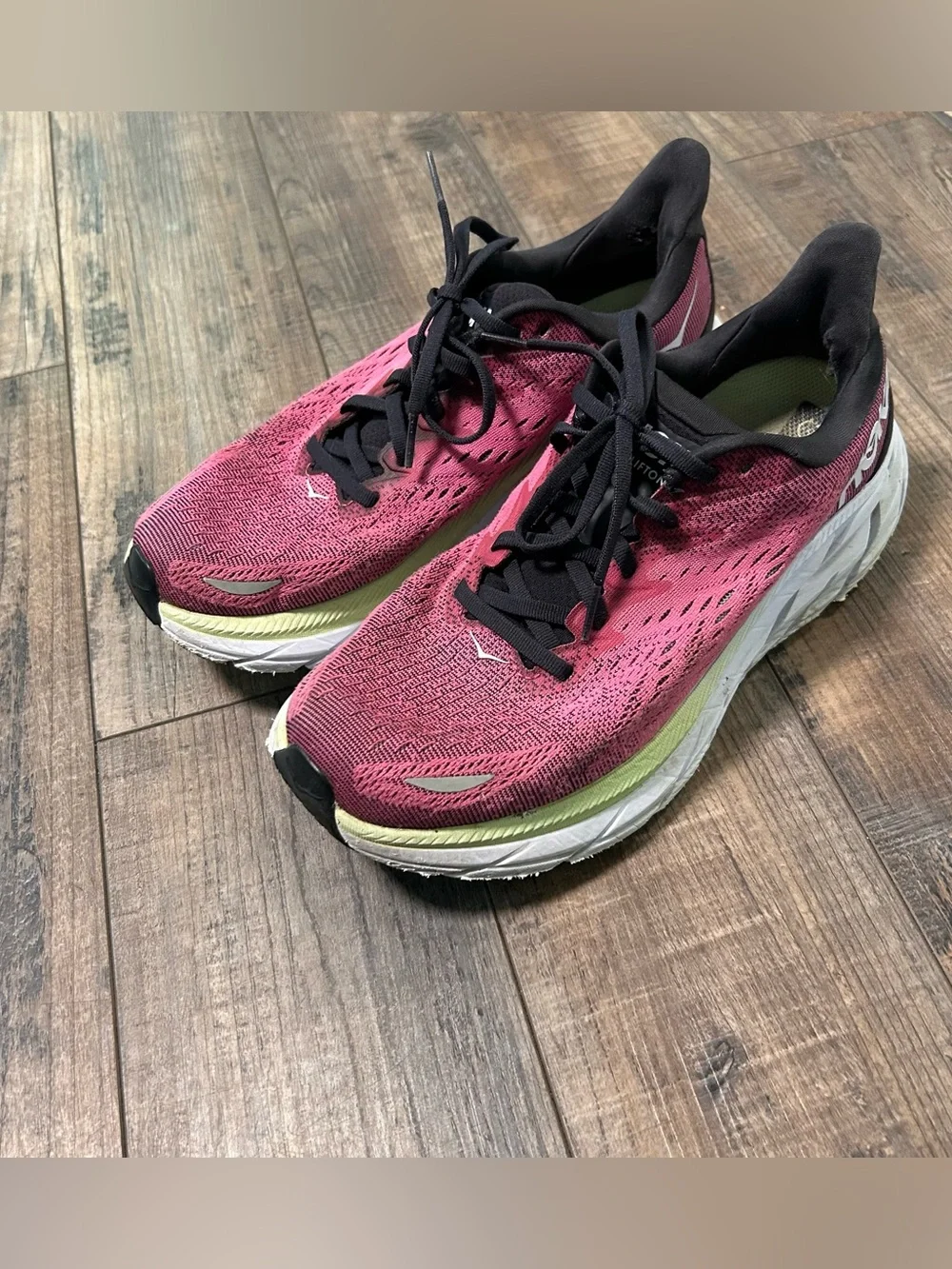 Hoka One One Clifton 8 Athletic Shoes Women's 9 D Pink w/ Black & White Running