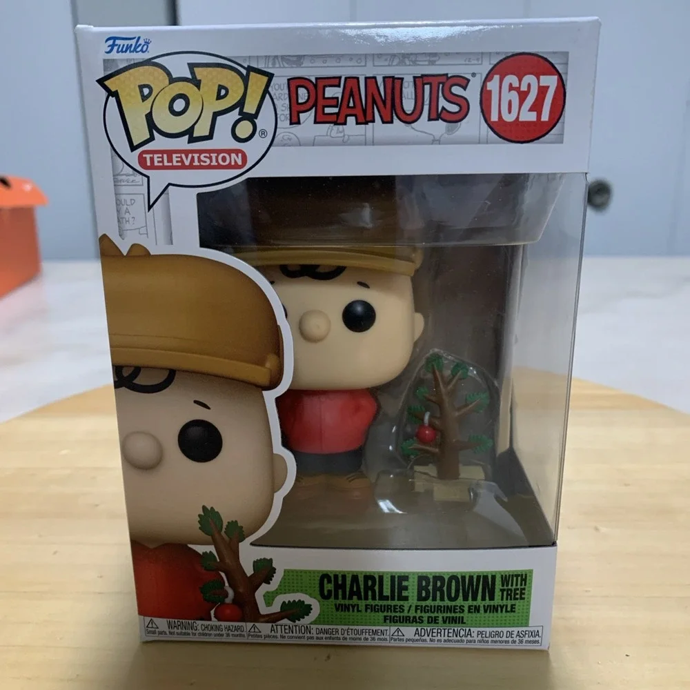 Funko Pop! Vinyl: Peanuts Charlie Brown With Tree #1627 W/Protector