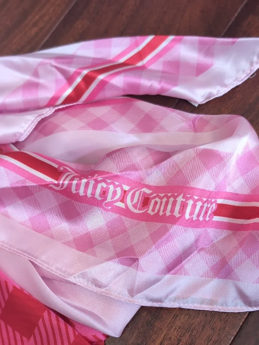 Juicy Couture satin hair