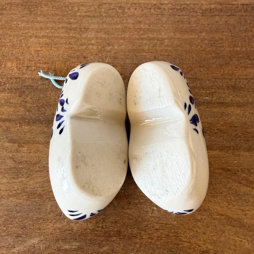 N/A pair miniature