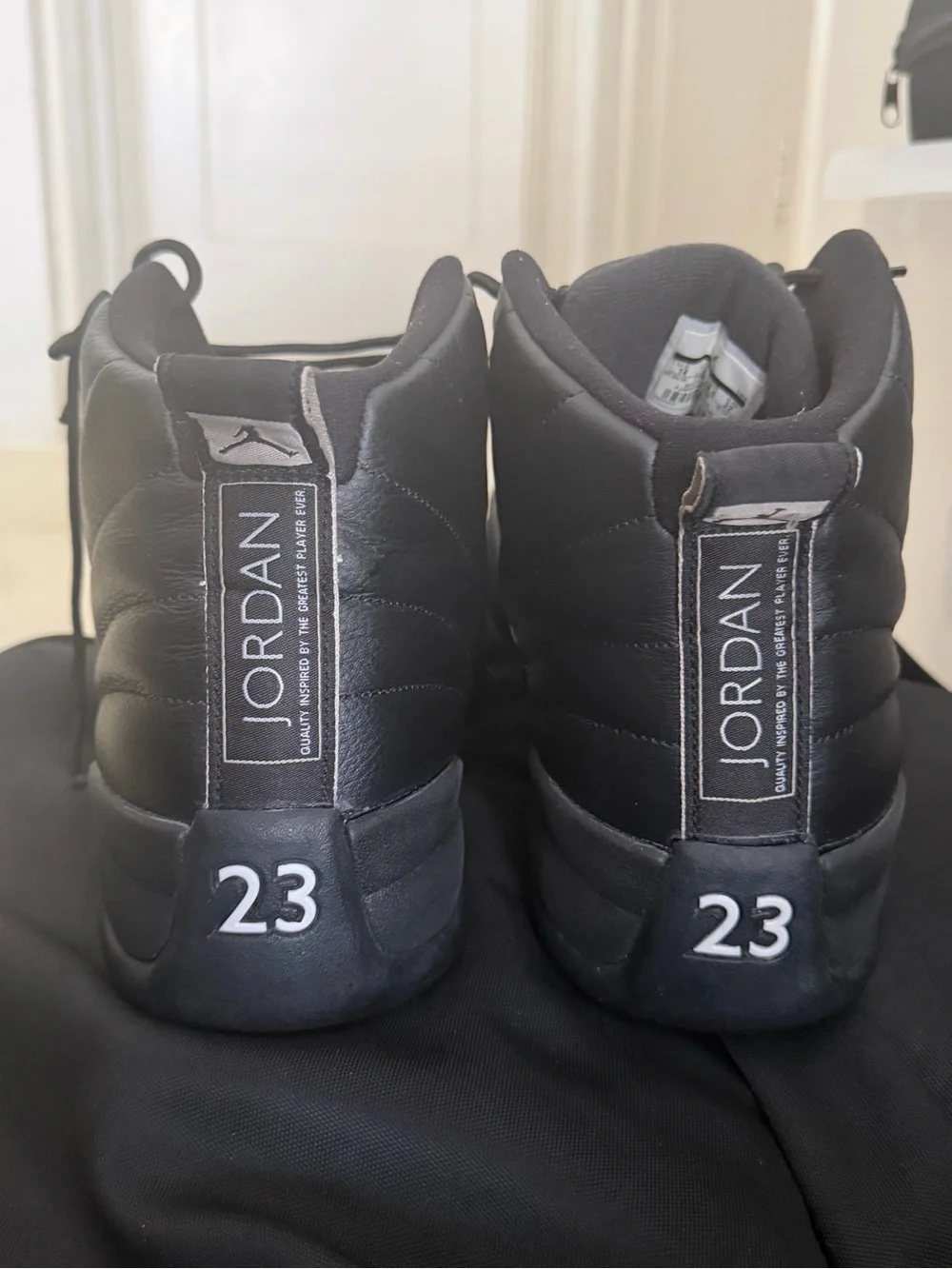 Jordan sleek black