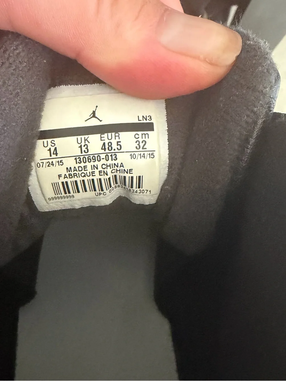Jordan sleek black