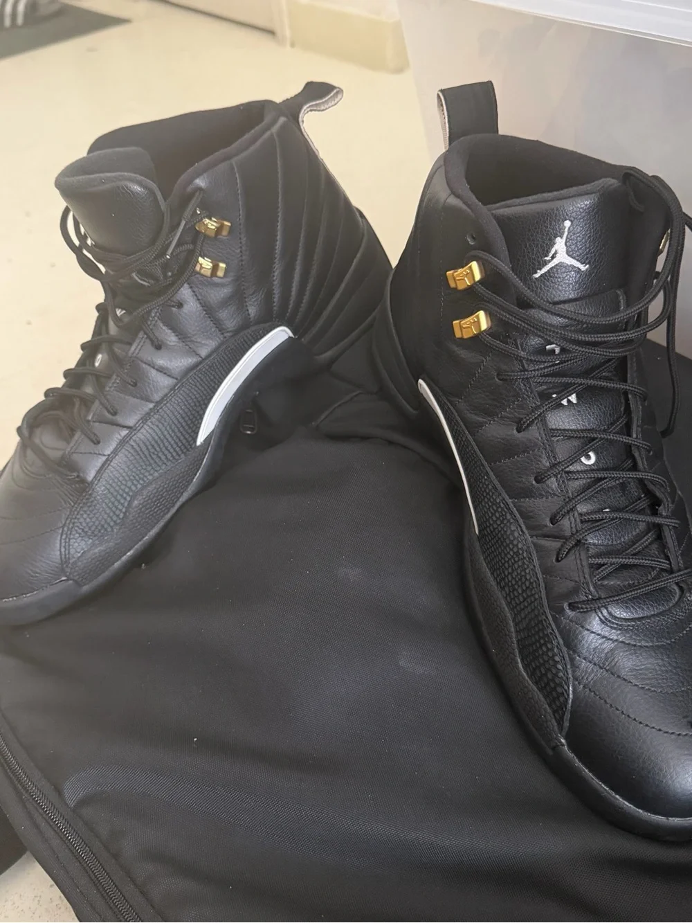 Jordan sleek black