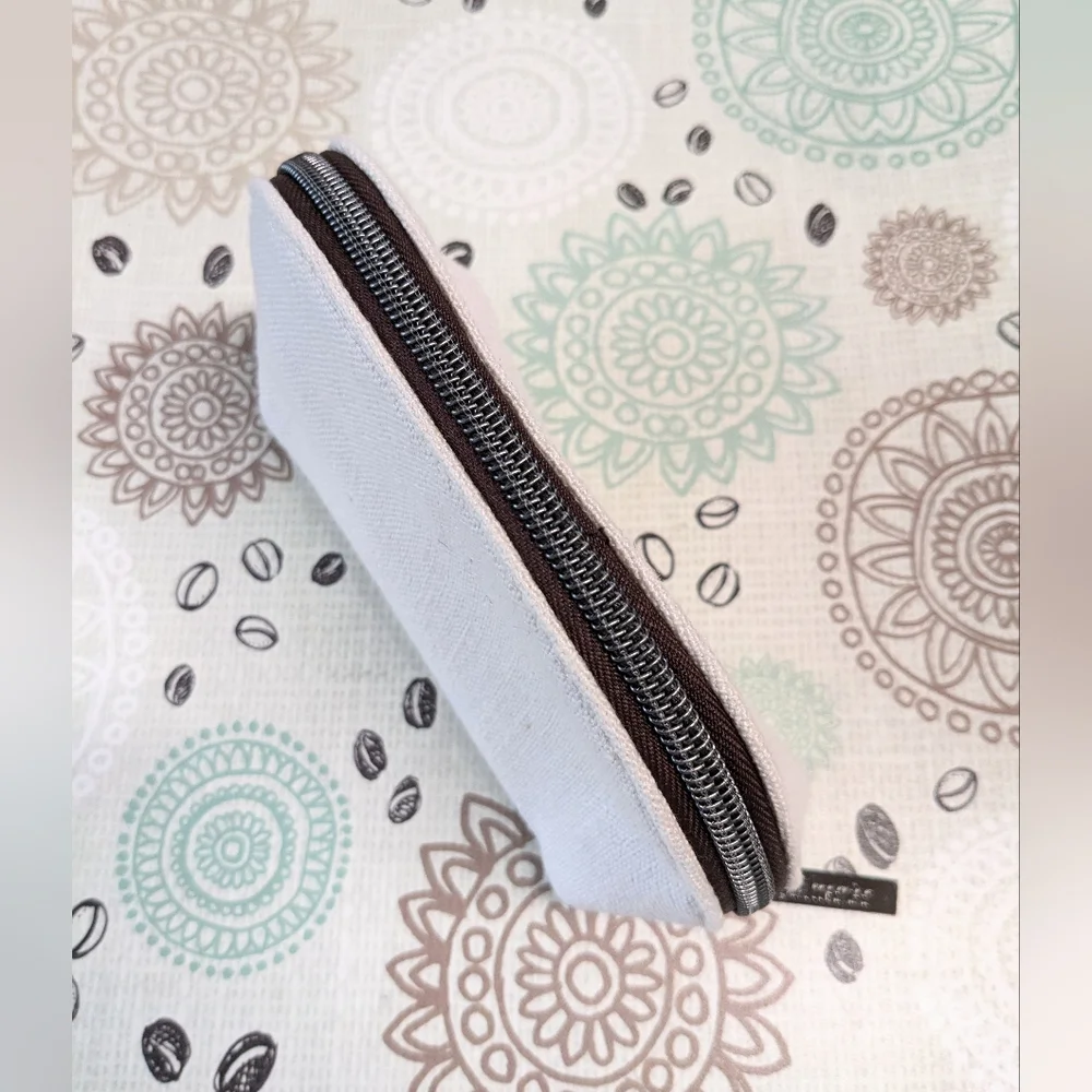 laura mercier brand new