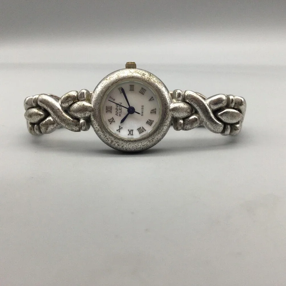 Anne Klein see photos