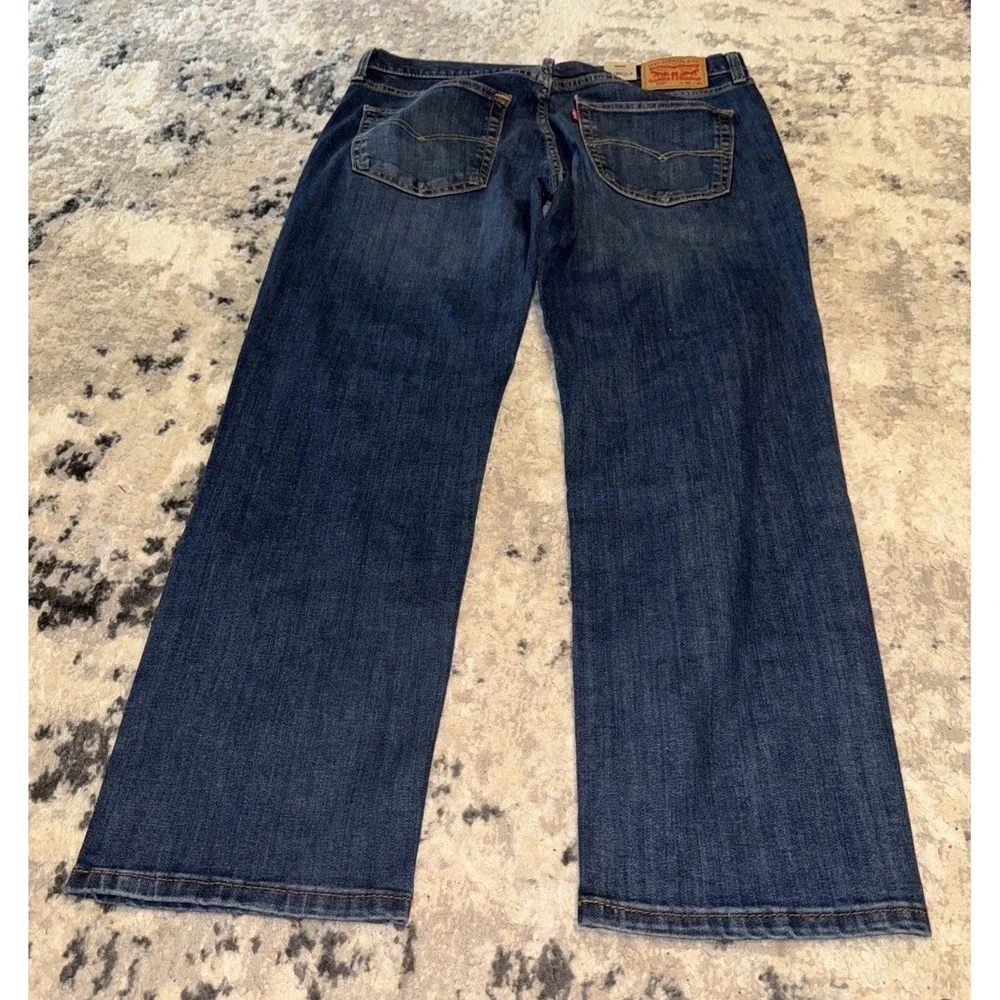 Levis measurements 18