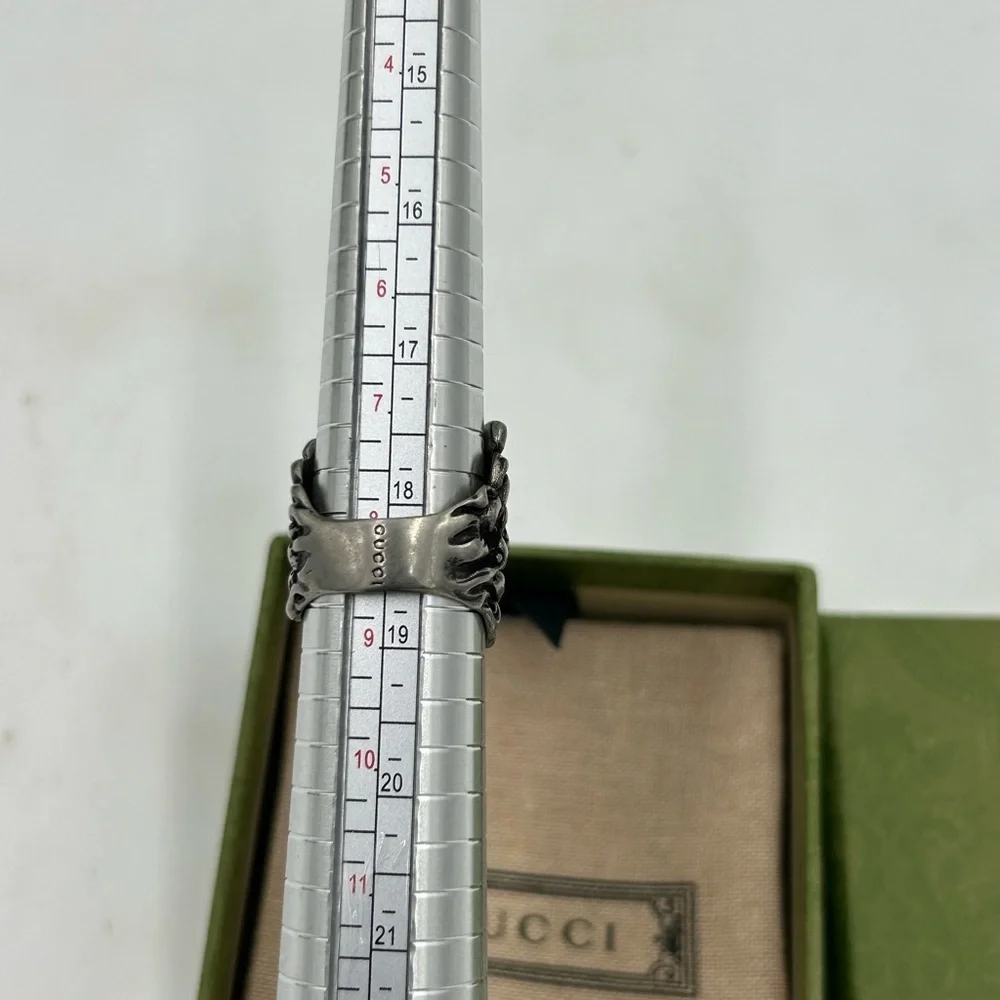 Gucci bold ring