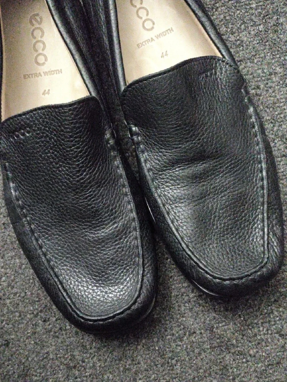 Ecco soft pebbled