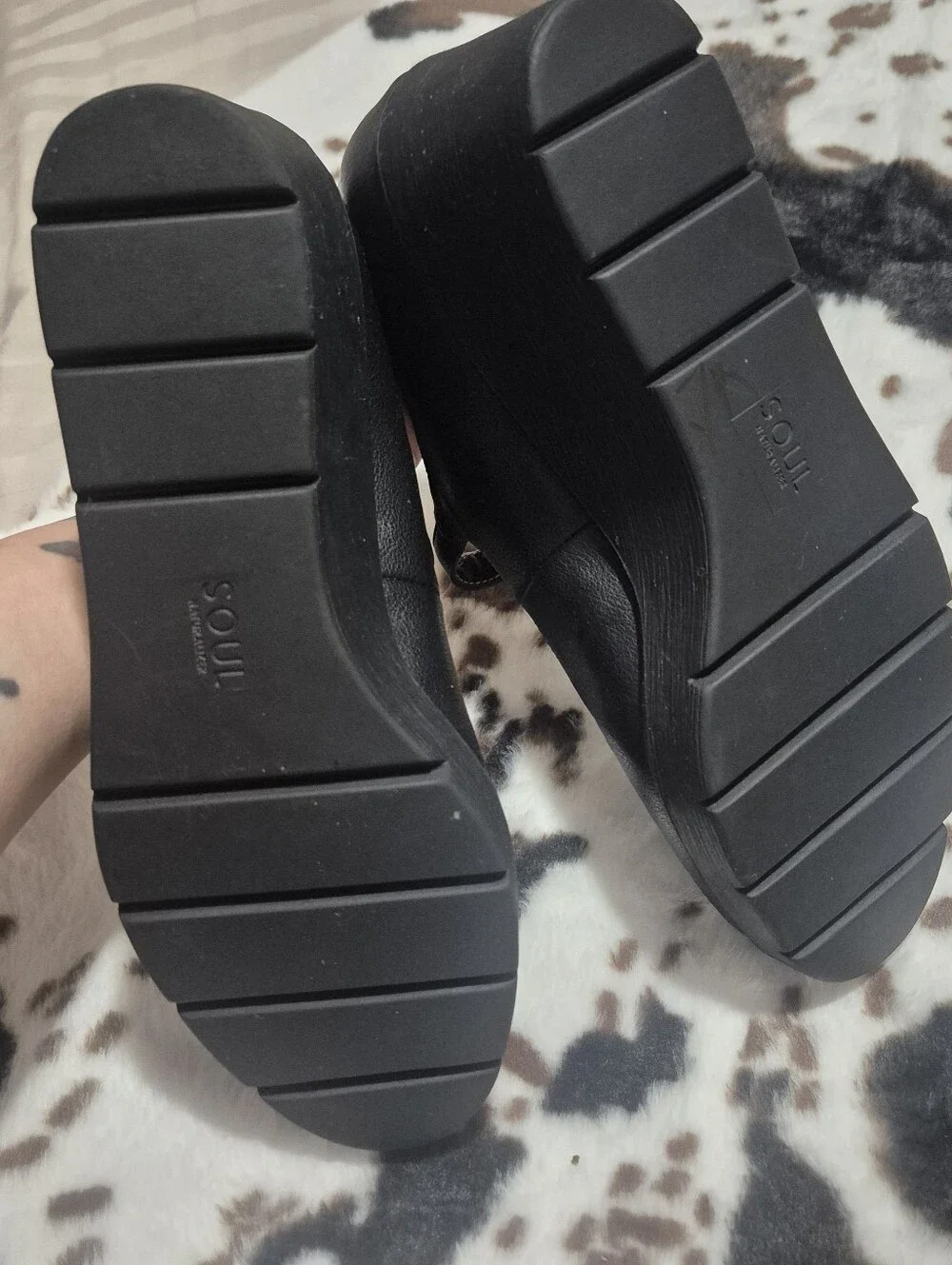 SOUL Naturalizer Black Mary Jane Wedge Heels..Size:10W