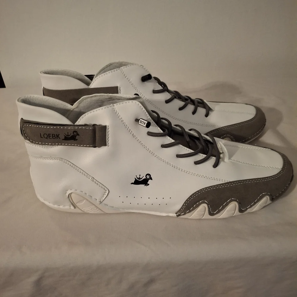 Men's LQEBK White and Gray Athletic Shoes