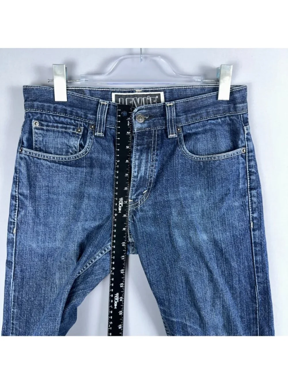 Levis these levi